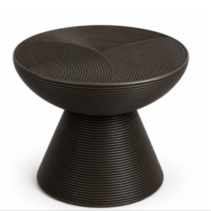 AURELIA TABLE
