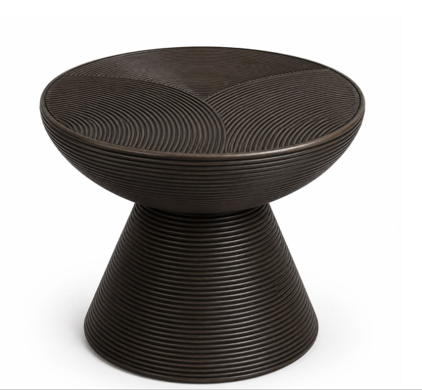 Aurelia Table